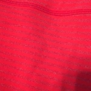 lululemon athletica Pants - Red Lululemon crops size 4 lululemon athletica Pants - Red Lululemon crops size 4